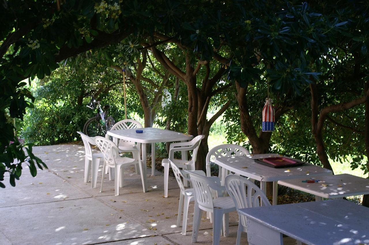 Family Friendly Seaside Apartments Vlasici, Pag - 4319 Экстерьер фото